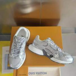 Picture of Louis Vuitton Shoes _SKULVsz35-41F100112714
